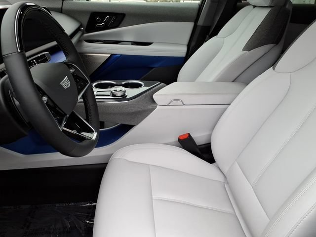 2026 Cadillac OPTIQ Sport - Photo 12