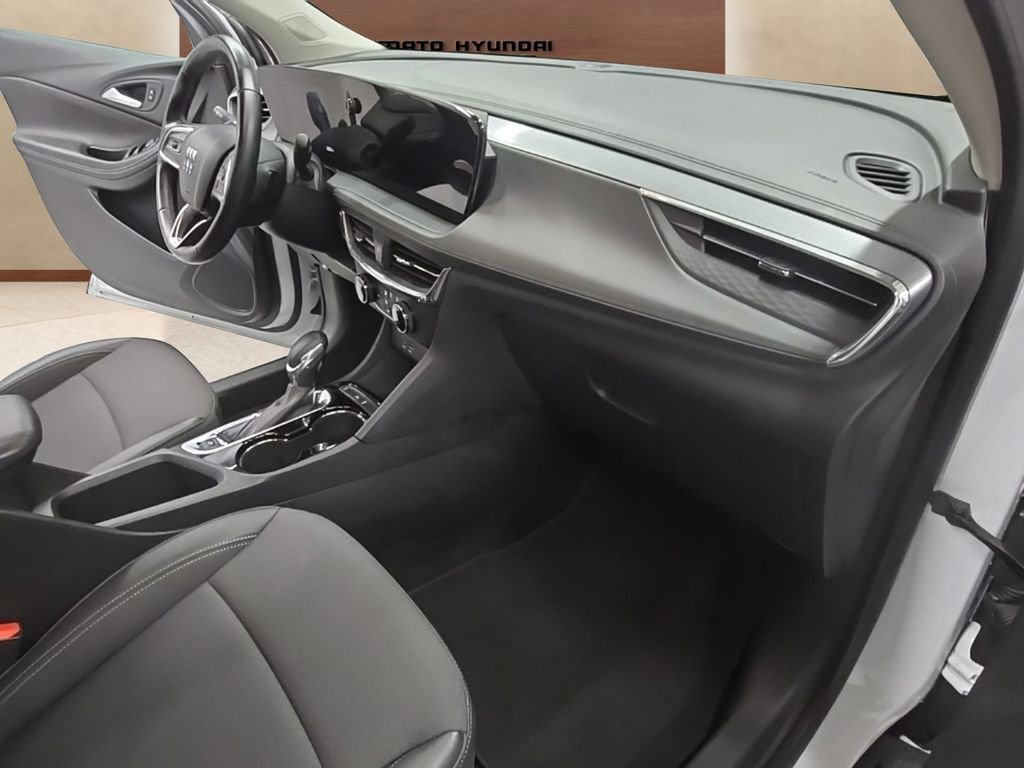 2025 Buick Encore GX Preferred - Photo 25