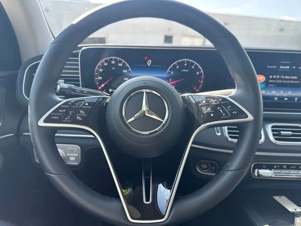 Used 2026 Silver Mercedes-Benz GLE 450 image 12