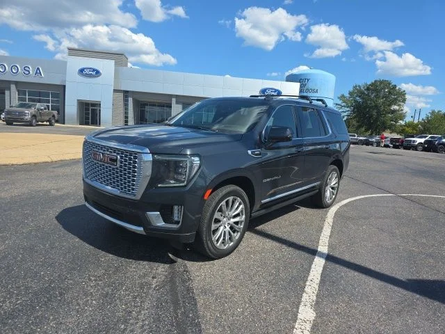 Used 2022 Hunter Metallic GMC Denali image 7