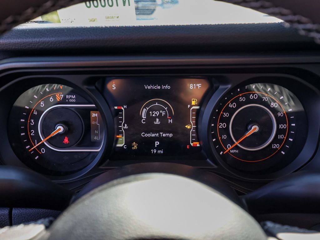 New 2026 Bright White Clear-Coat Exterior Paint Jeep Sport S image 26