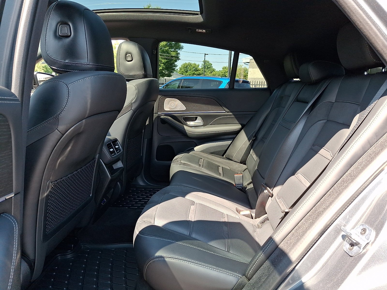 Certified Used 2025 Selenite Grey Metallic   992 Mercedes-Benz AMG® GLE 53 image 10