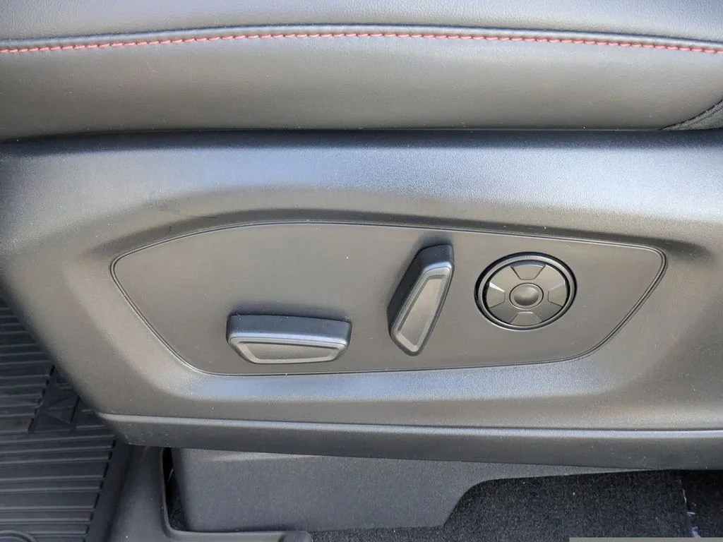 New 2026 Agate Black Metallic Ford ST image 24