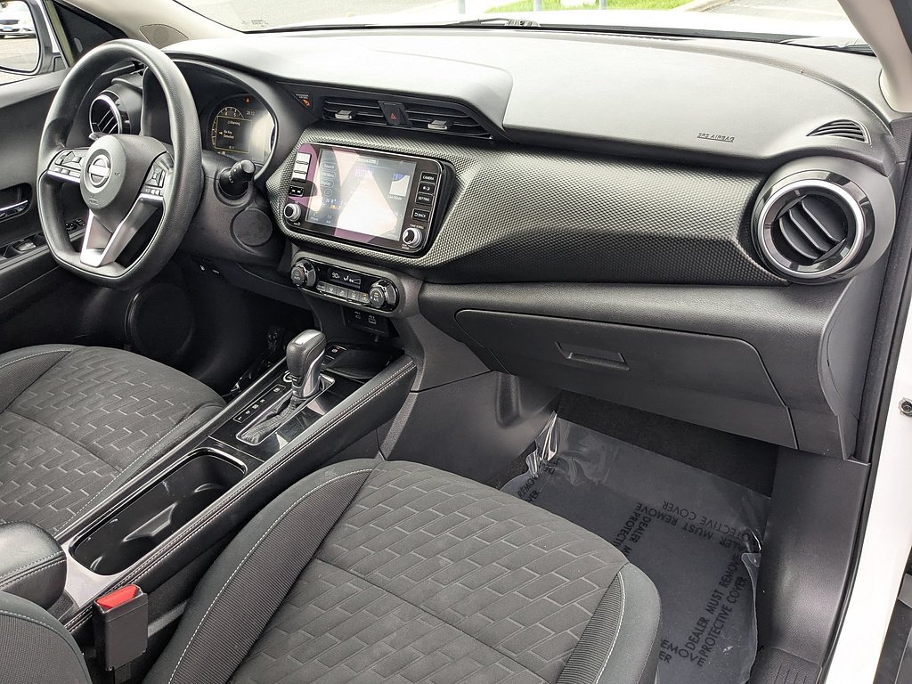 Used 2022 Aspen White Tricoat Nissan SV image 89