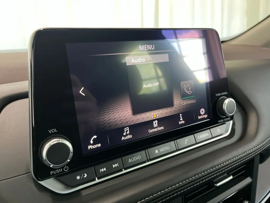 Used 2023 Black Nissan SV image 9