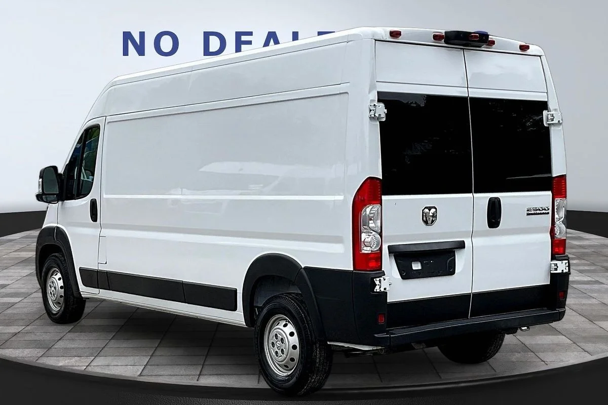 Used 2023  Ram Cargo Van High Roof 159" WB image 4