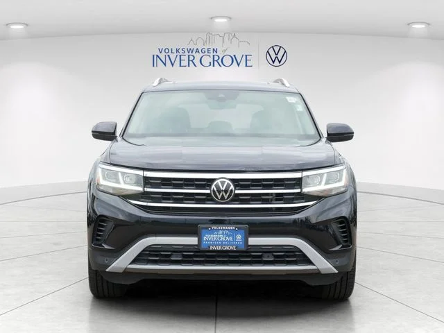 Certified 2023 Volkswagen Atlas SEL with VIN 1V2BP2CA4PC523923 for sale in Inver Grove Heights, Minnesota