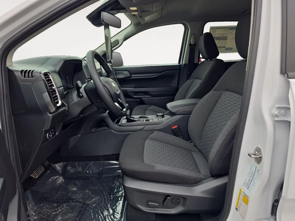 New 2026 OXFORD WHITE Ford XLT image 13