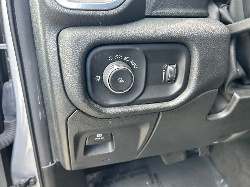 2024 RAM Ram 1500 Pickup Laramie - Photo 34