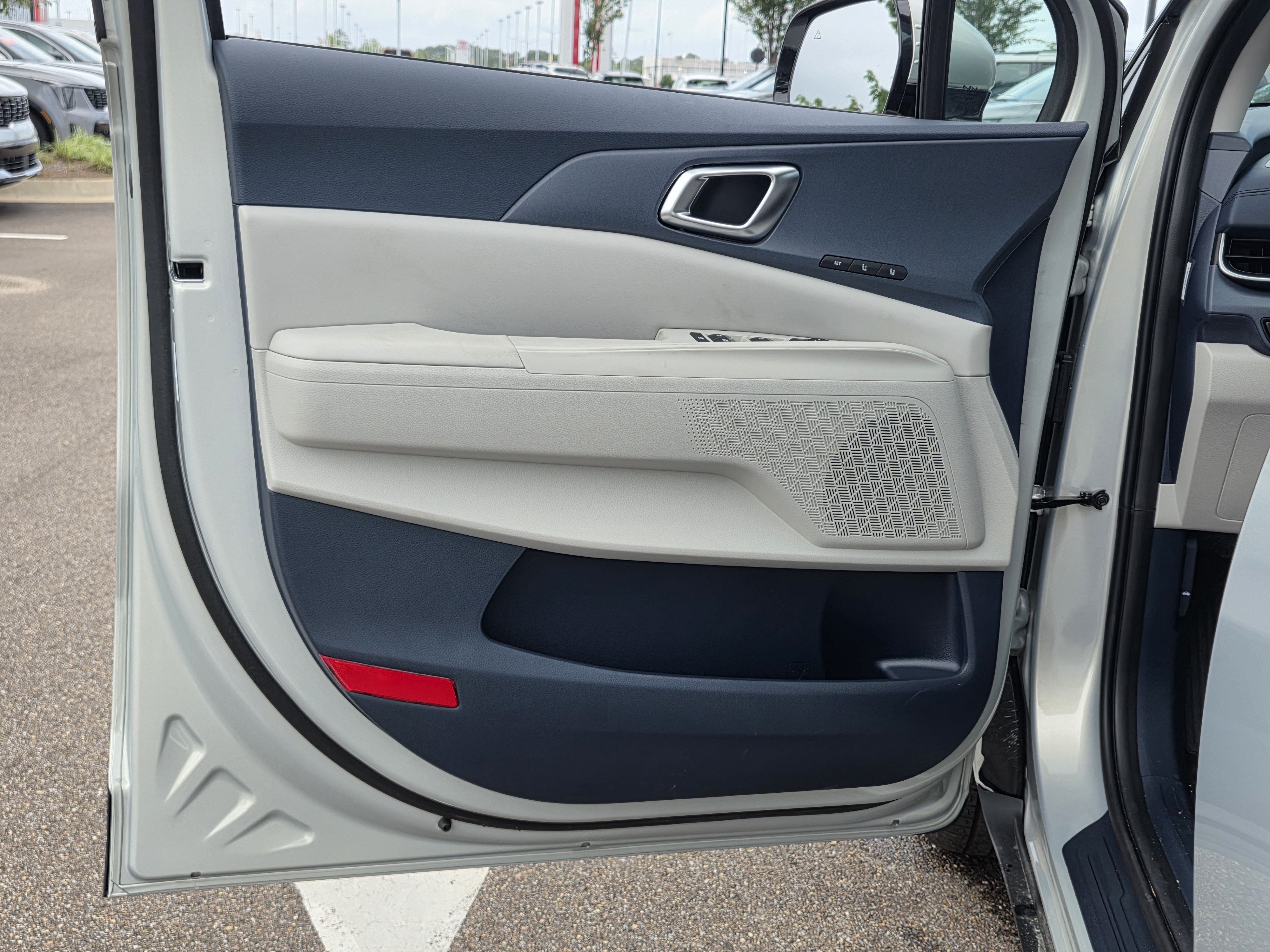 New 2026 Ivory Silver Kia SX image 11