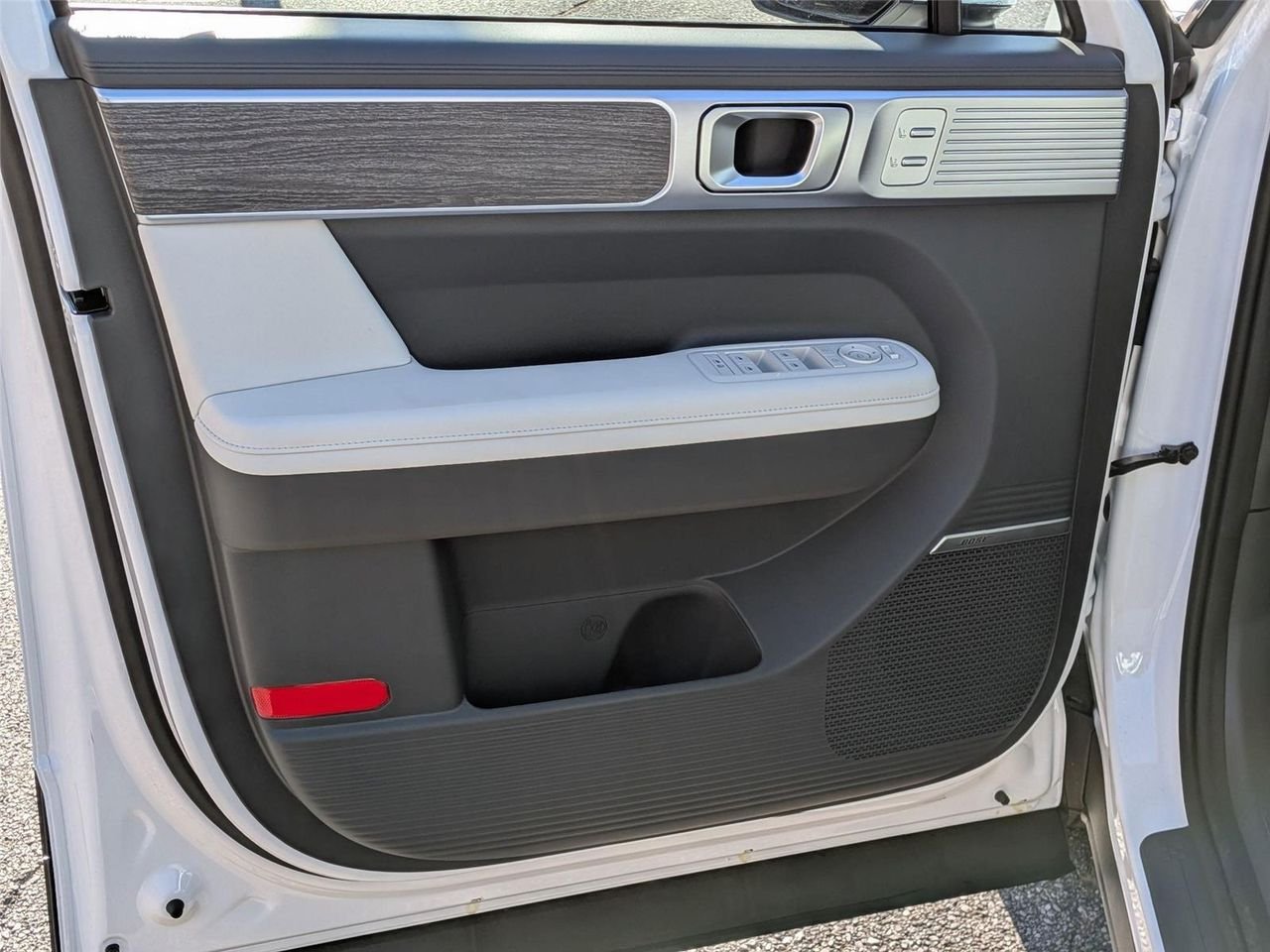 2026 Hyundai Santa Fe Limited - Photo 11