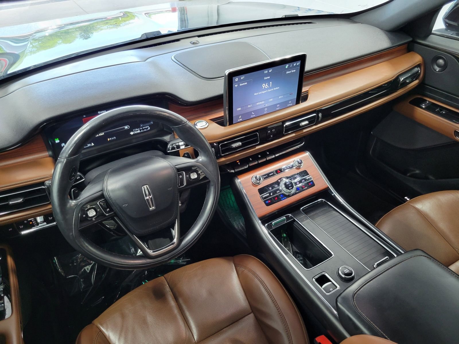 Used 2022 Blue Lincoln Reserve image 22