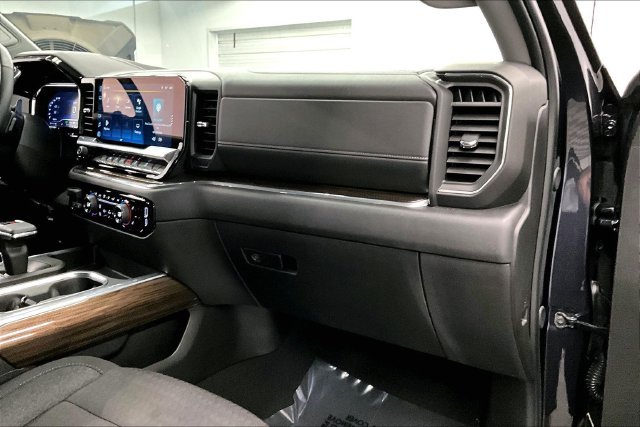 Used 2024 Dark Ash Metallic Chevrolet LT image 19