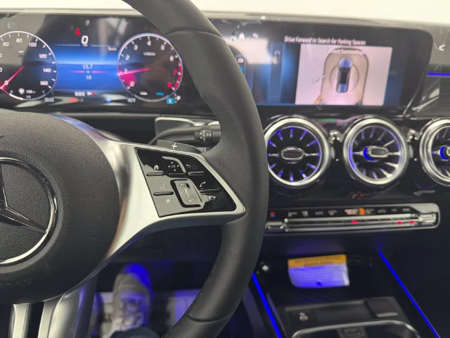 New 2026  Mercedes-Benz GLB 250 image 25
