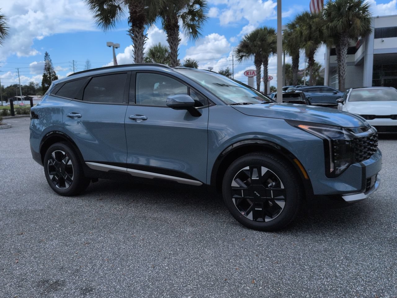 New 2027 Heritage Blue Kia SX-Prestige image 2