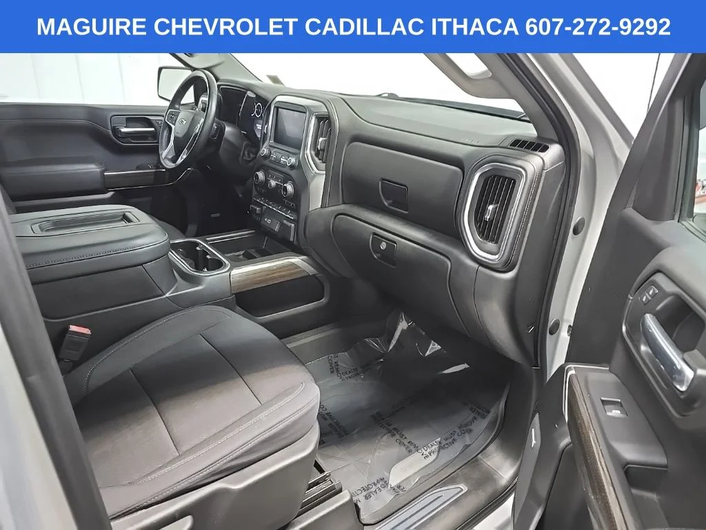 Used 2020 Silver Chevrolet RST image 15