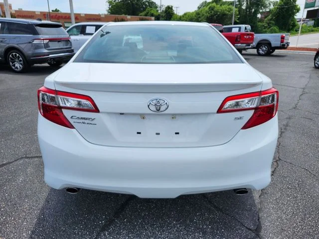 Used 2014 White Toyota SE image 7