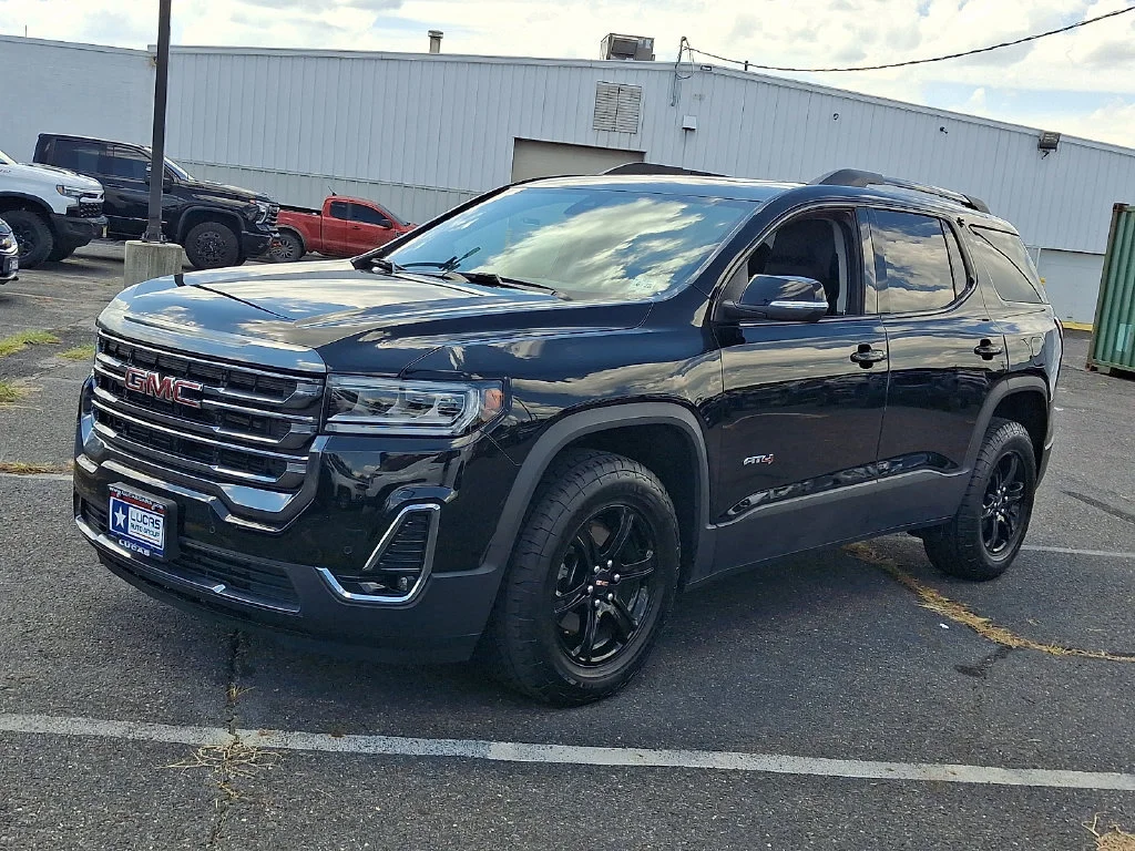 Used 2023 Ebony Twilight Metallic GMC AT4 image 6
