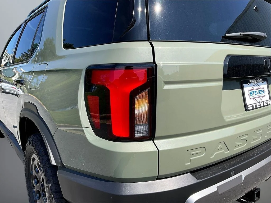 New 2026 Ash Green Metallic Honda TrailSport Blackout Elite image 24