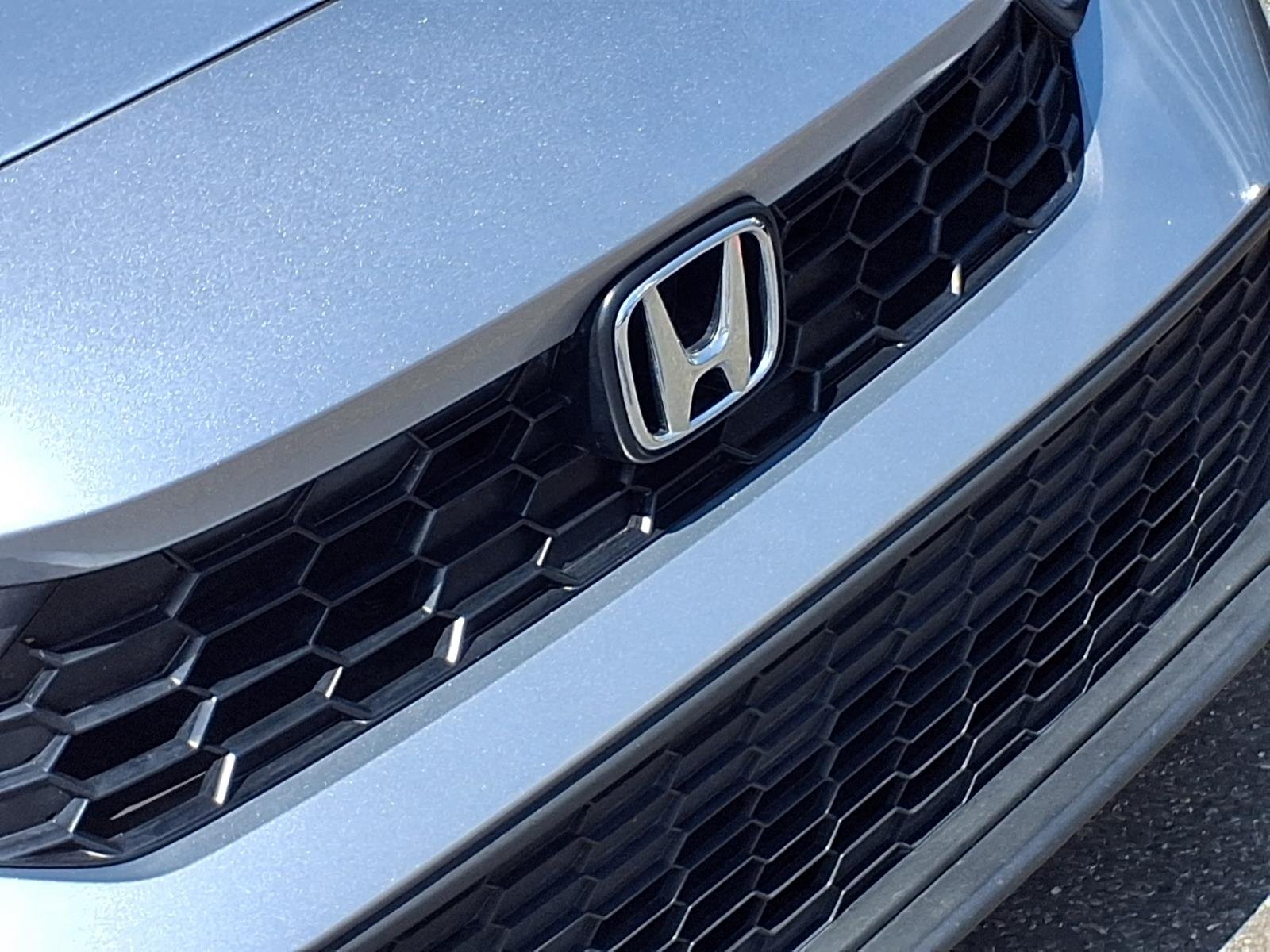 Certified Used 2025 Crystal Black Pearl Honda LX image 25