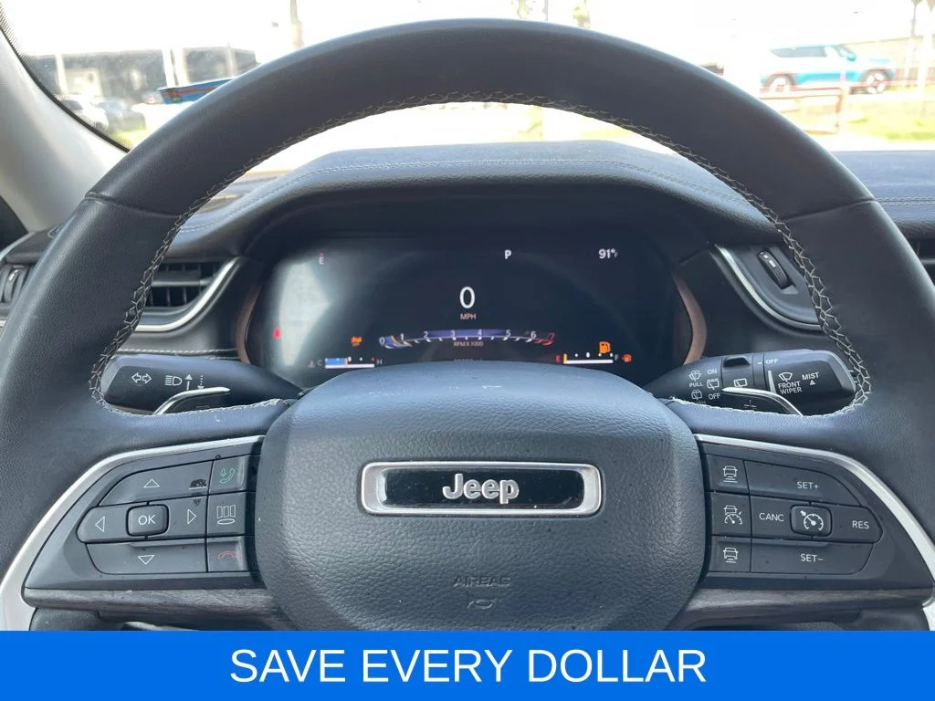 Used 2023 Black Jeep Limited image 8