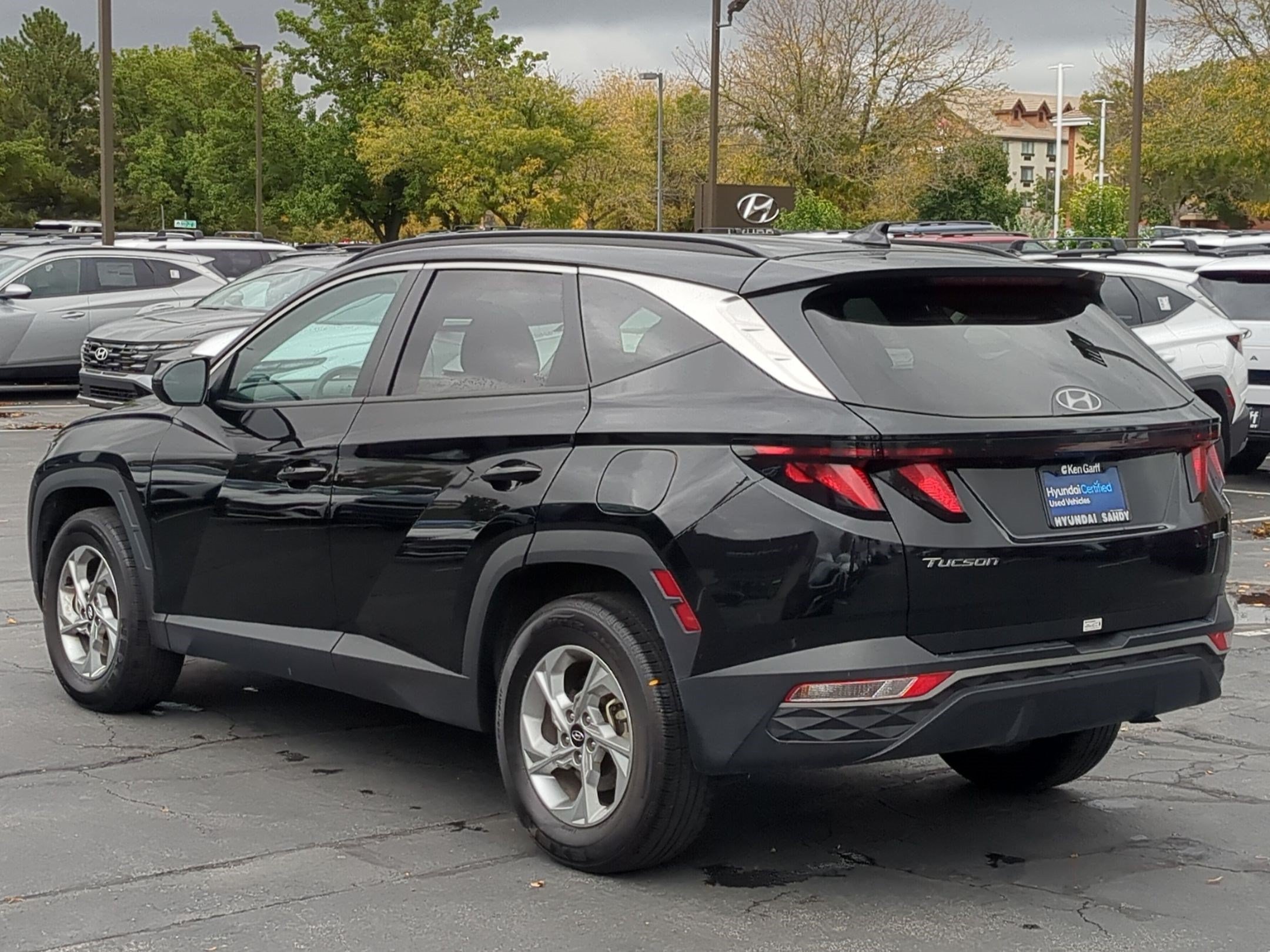 Certified Used 2024 Black Pearl Hyundai SEL image 5