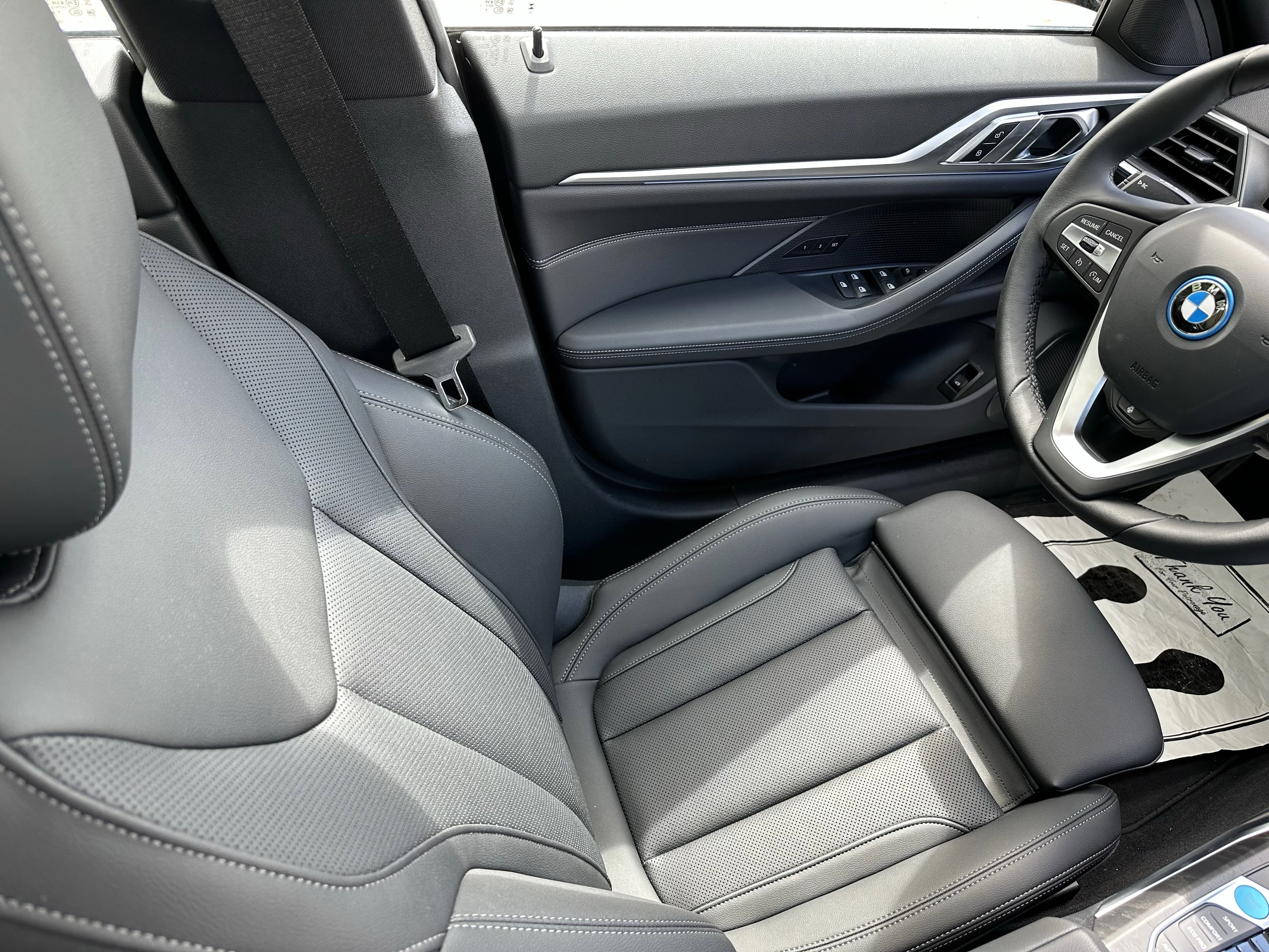 New 2024 Jet Black BMW eDrive40 image 9