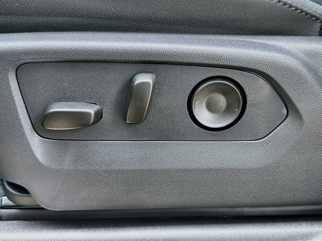 2026 Chevrolet Silverado 2500 HD LTZ - Photo 22