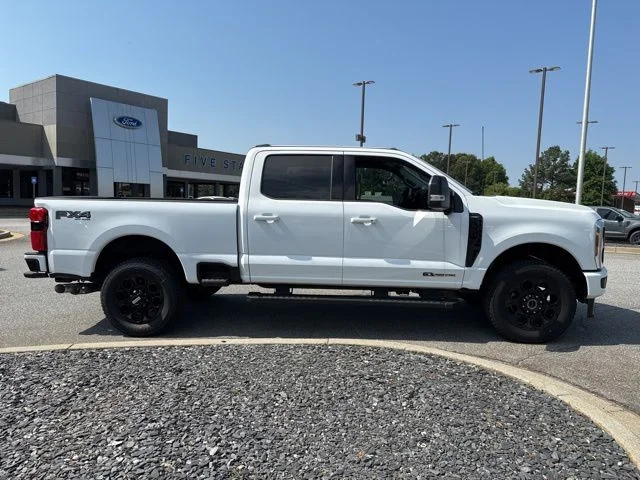 New 2026 Oxford White Ford Lariat image 12