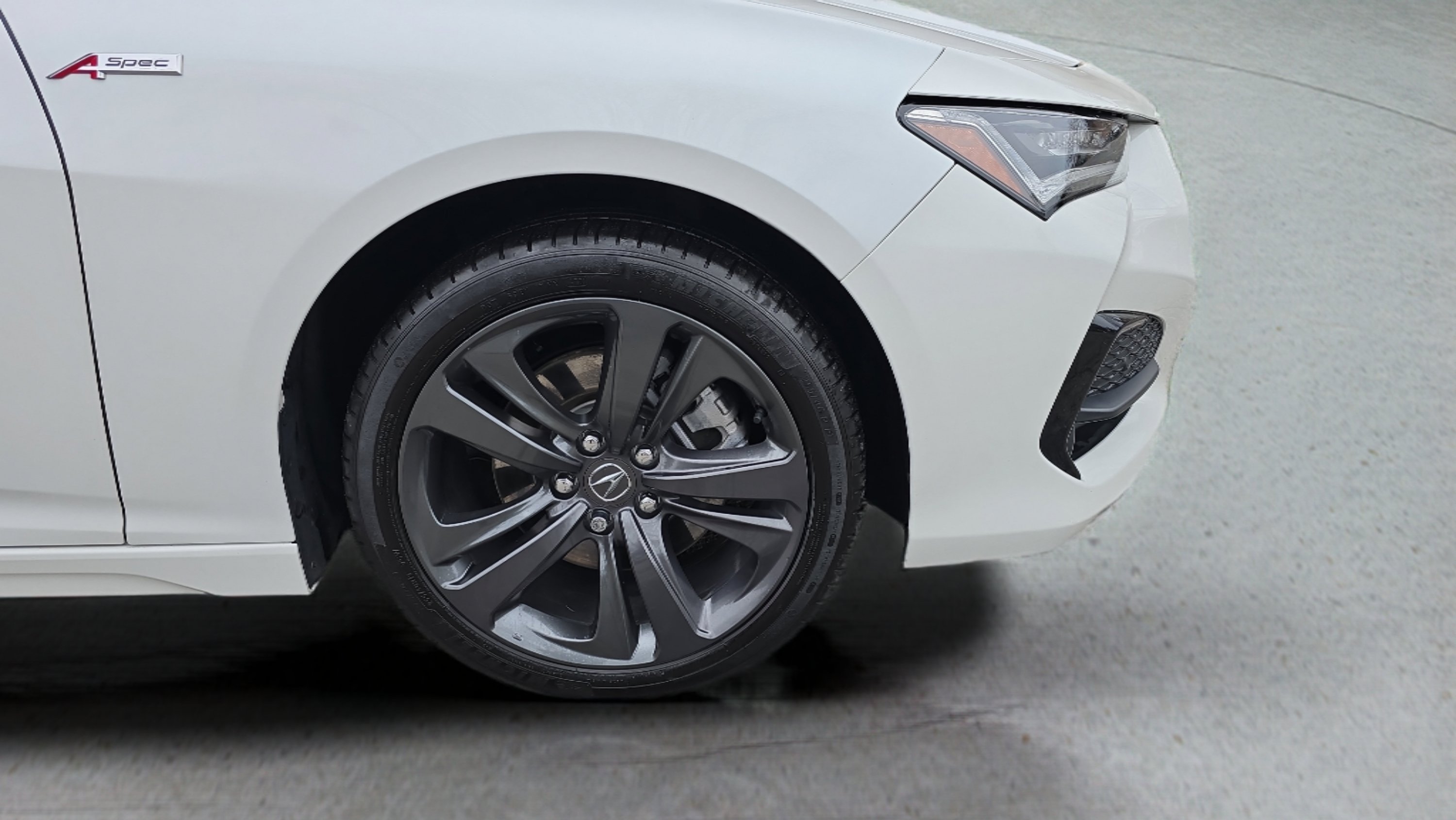 Used 2022 White Acura SH-AWD w/A-Spec Package image 12