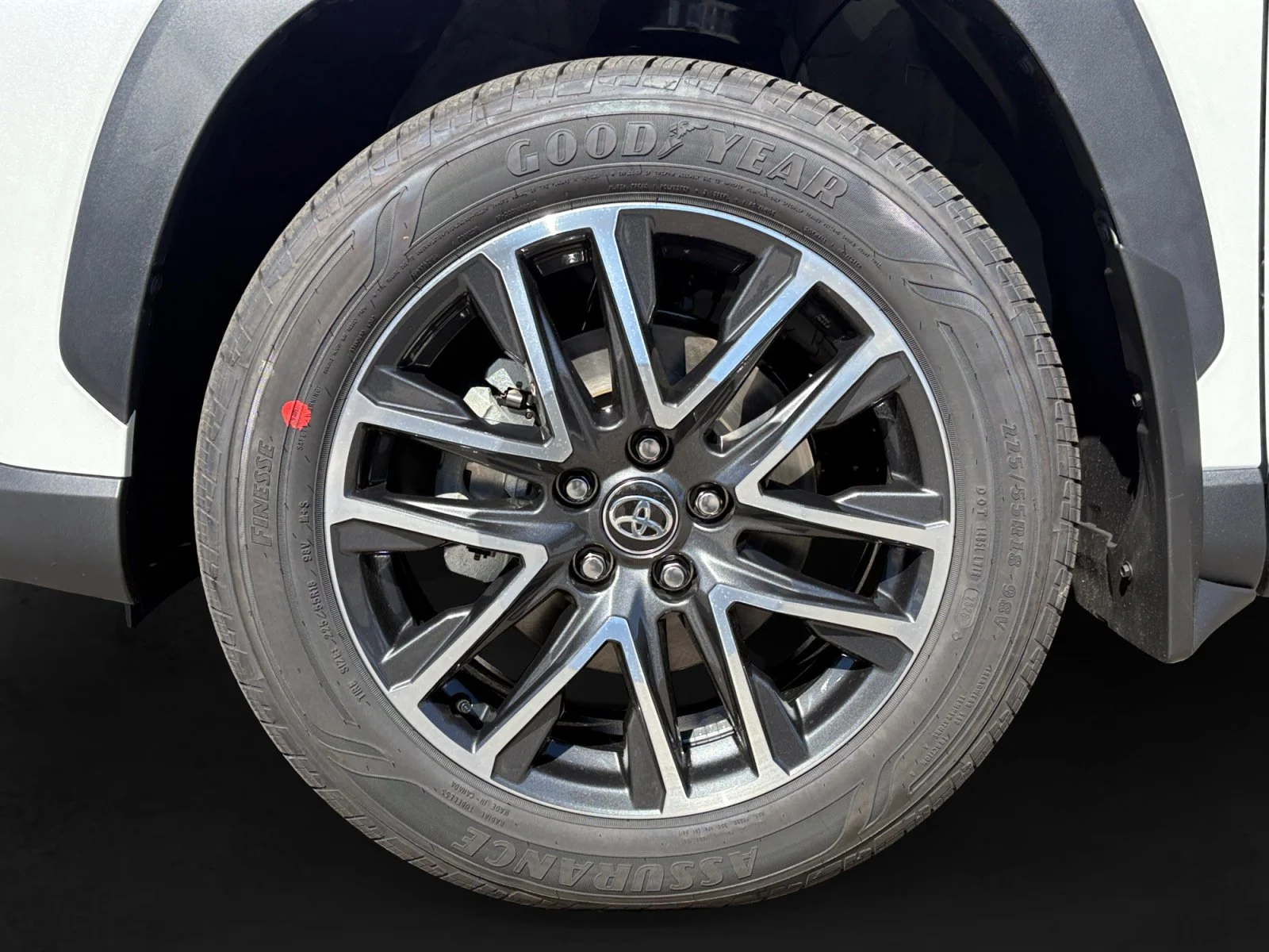 New 2026 Wind Chill Pearl <sup>1</sup> Toyota  XLE image 11