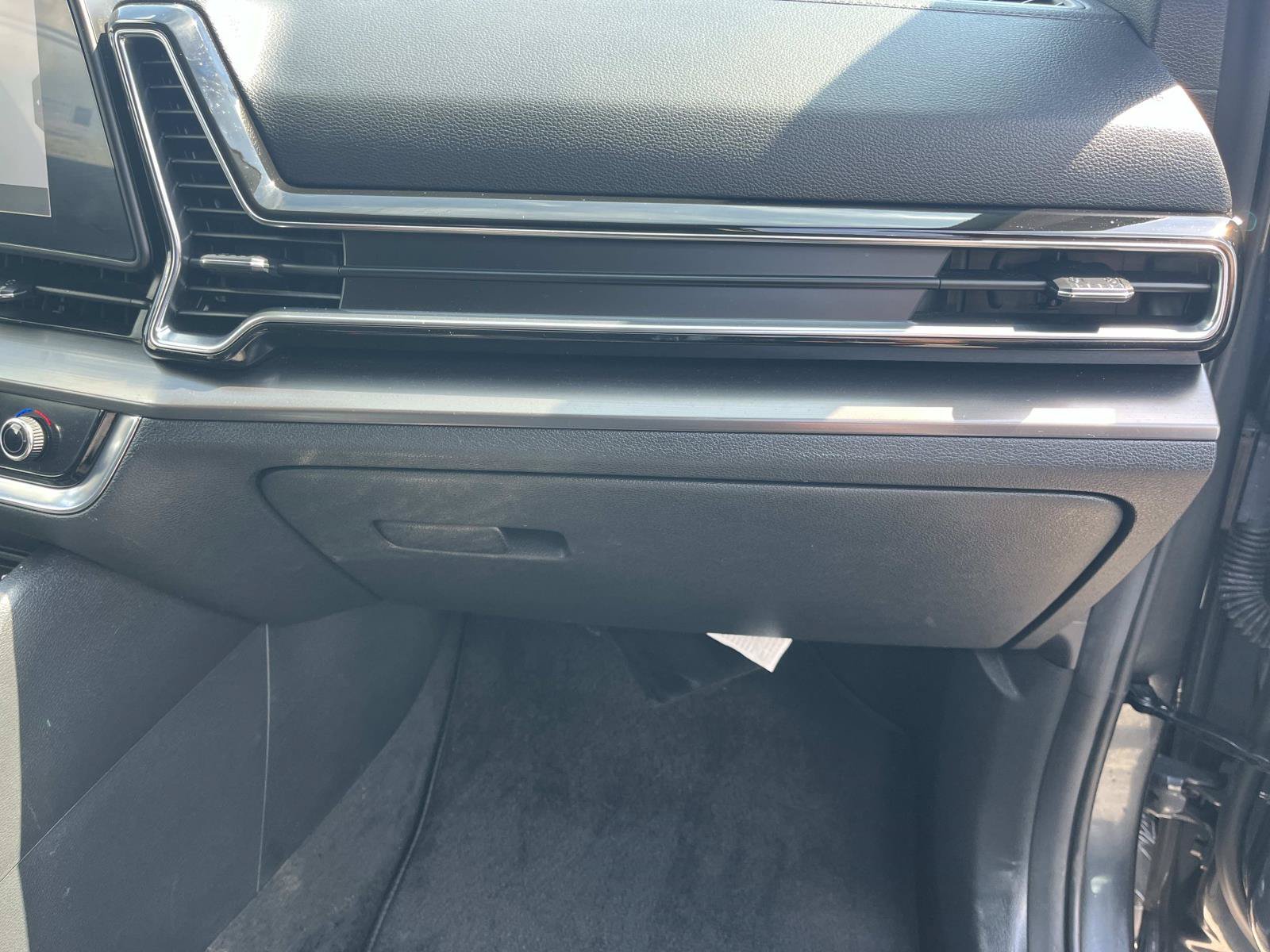 Used 2024 Gravity Gray Kia EX image 26