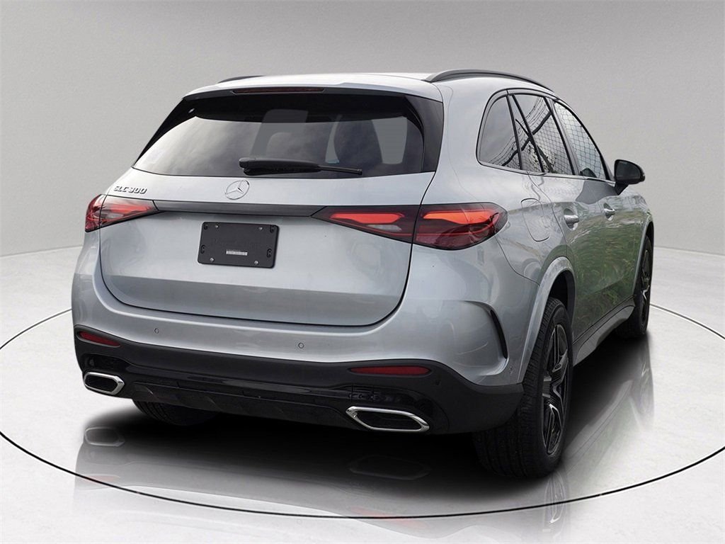 2026 Mercedes-Benz GLC Base - Photo 6