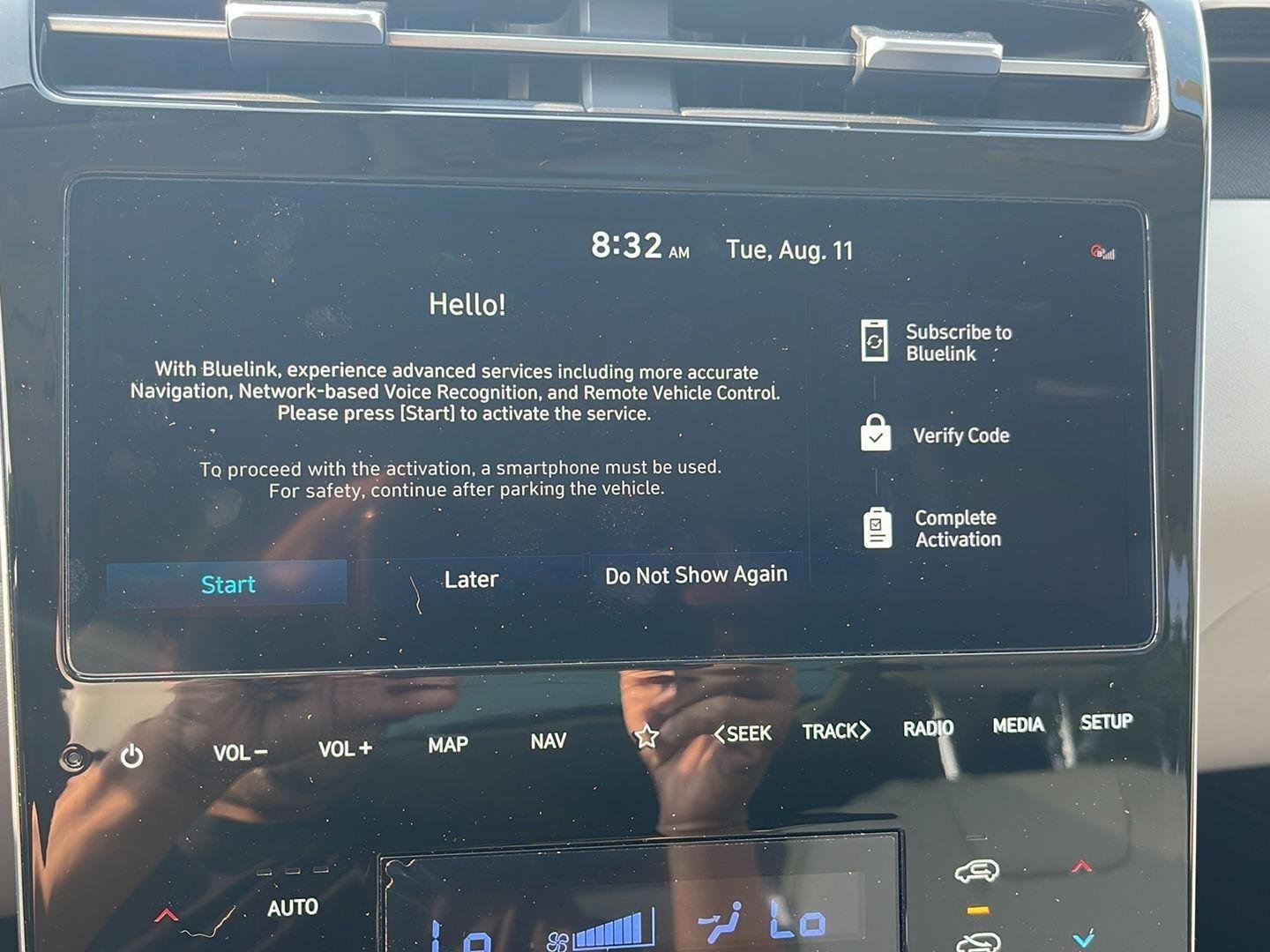 Used 2024 Black Pearl Hyundai SEL Convenience image 31