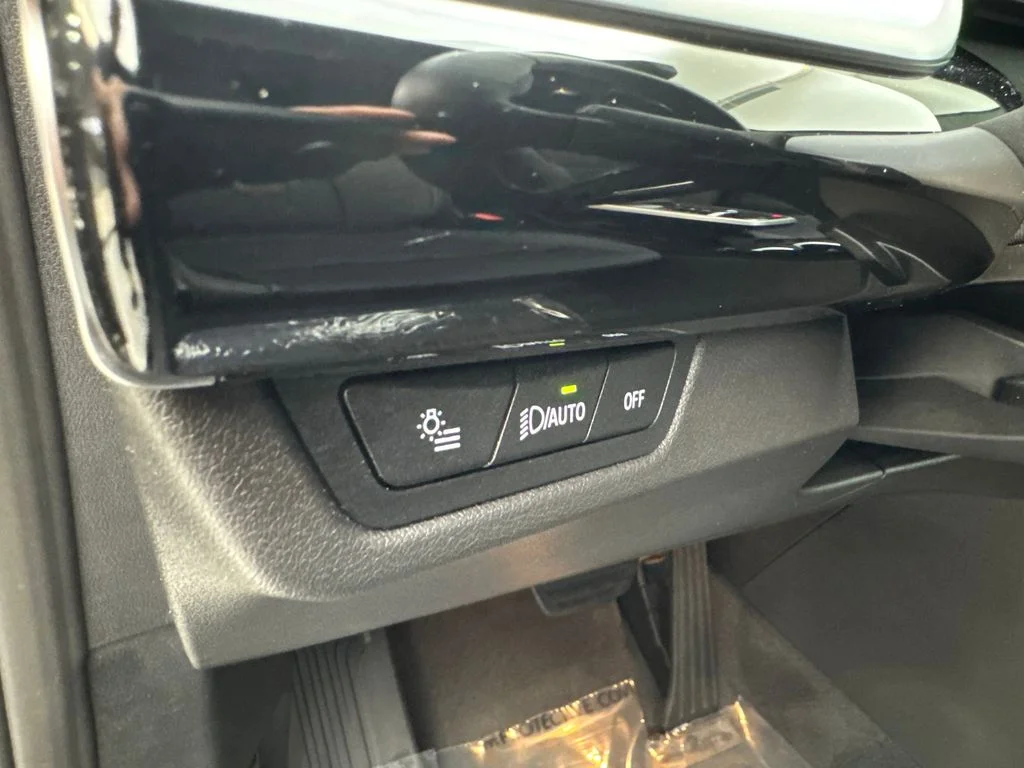 Used 2026 Black BMW xDrive28i image 56