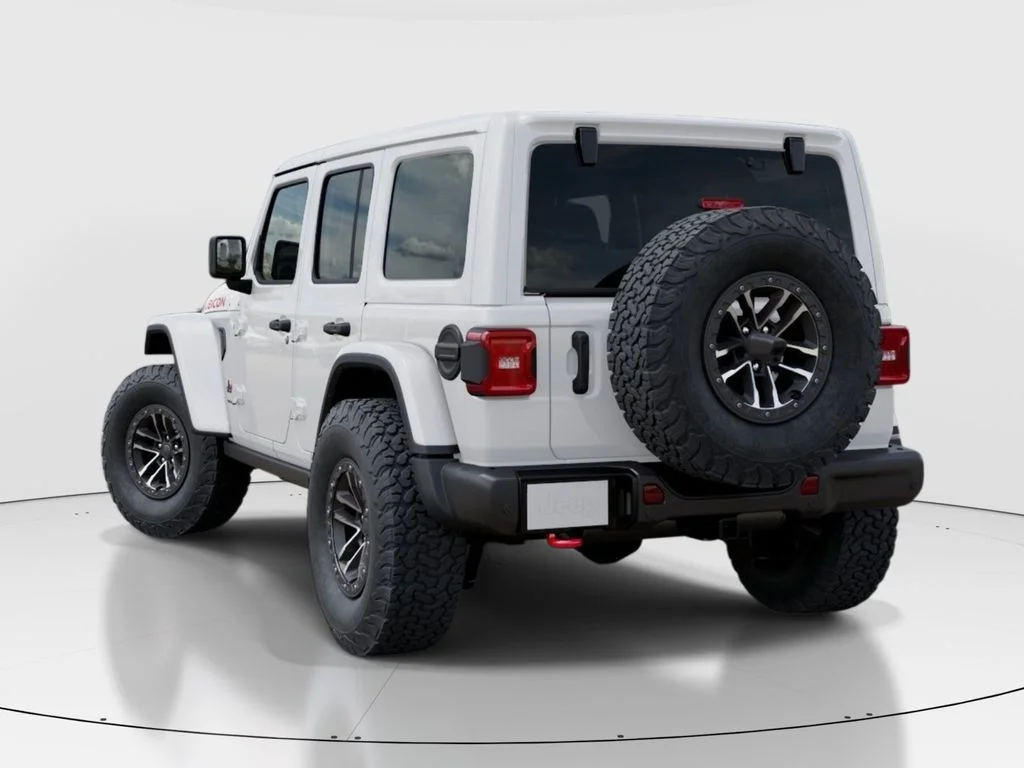 New 2026 Bright White Clear-Coat Exterior Paint Jeep Rubicon X image 3