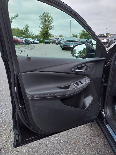 Used 2023 Ebony Twilight Metallic Buick Preferred image 17