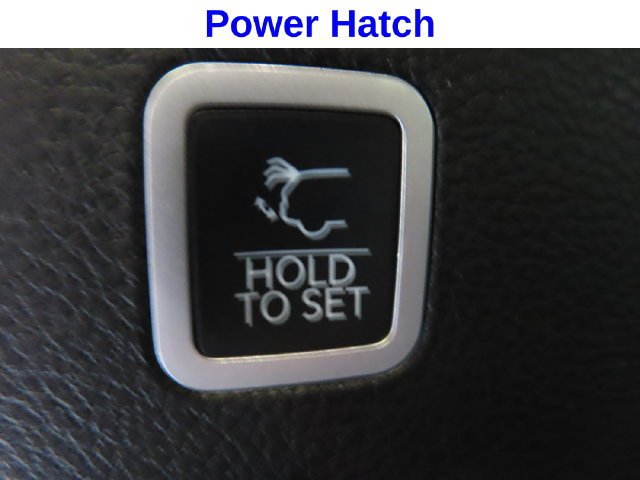 Used 2023 Bright White Clearcoat Jeep Base image 45