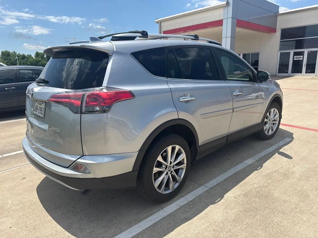Used 2017 Toyota RAV4 Limited with VIN 2T3YFREV2HW342681 for sale in Temple, TX