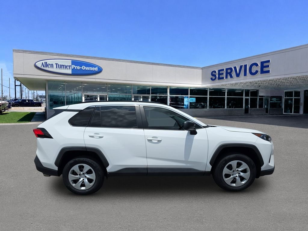 Used 2021 Super White Toyota LE image 9