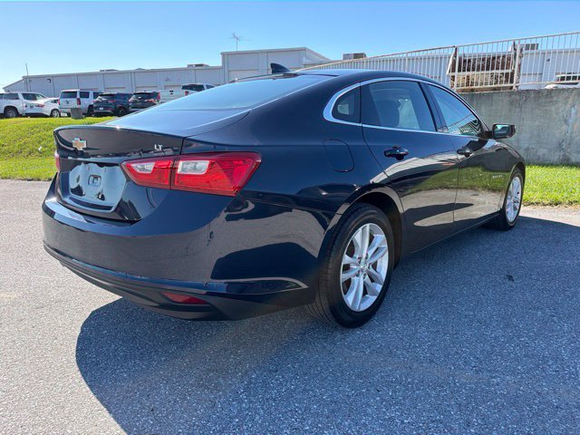 Used 2018 Blue Velvet Metallic Chevrolet LT image 6