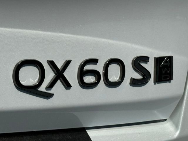New 2026 RADIANT WHITE INFINITI Sport AWD image 5