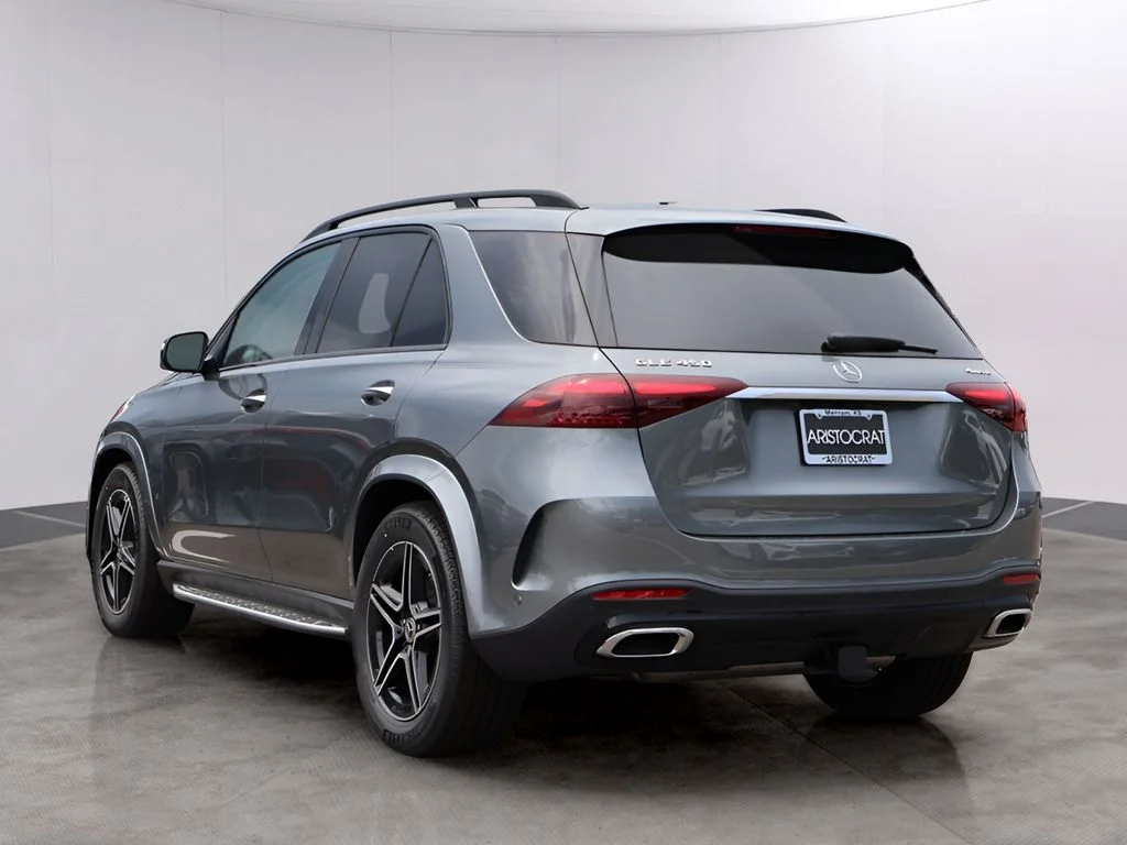New 2026 Selenite Grey Metallic Mercedes-Benz GLE 450 image 5