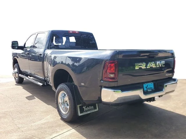 New 2026 Forged Blue Metallic Exterior Paint RAM Tradesman image 3