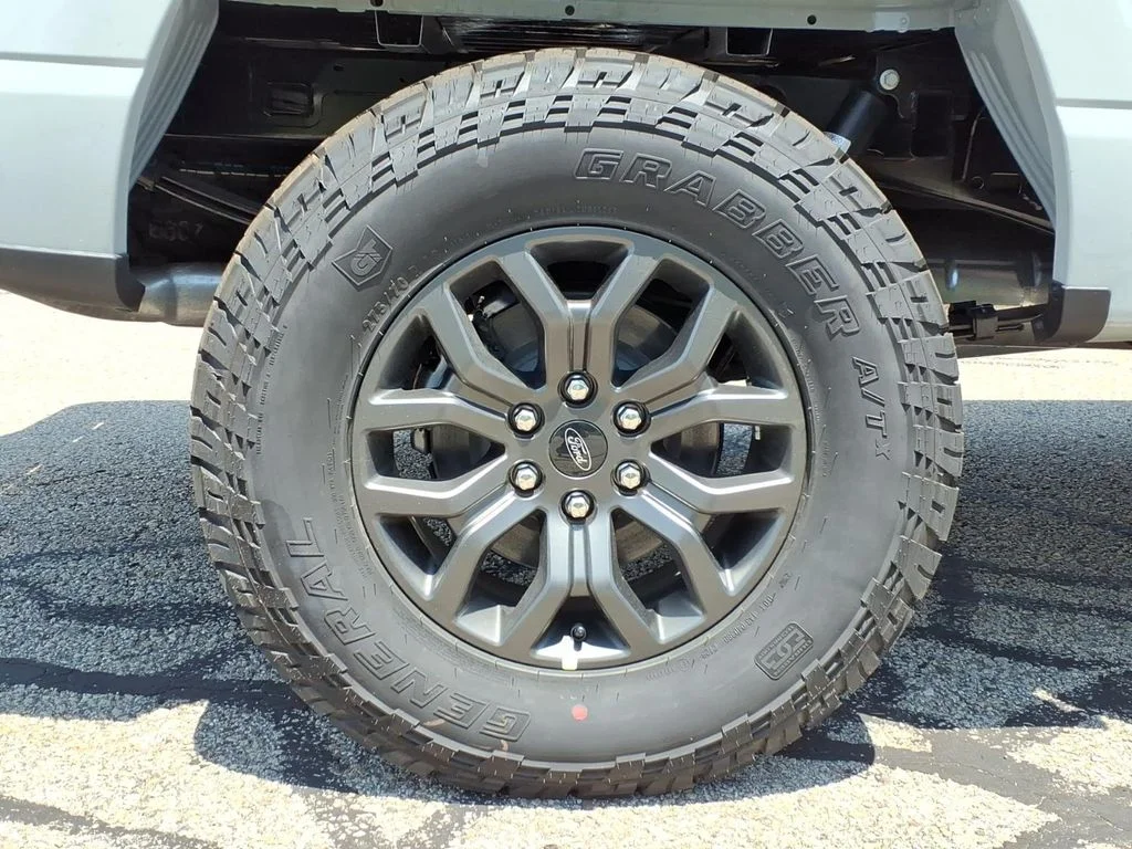 New 2026 Avalanche Ford Tremor image 9