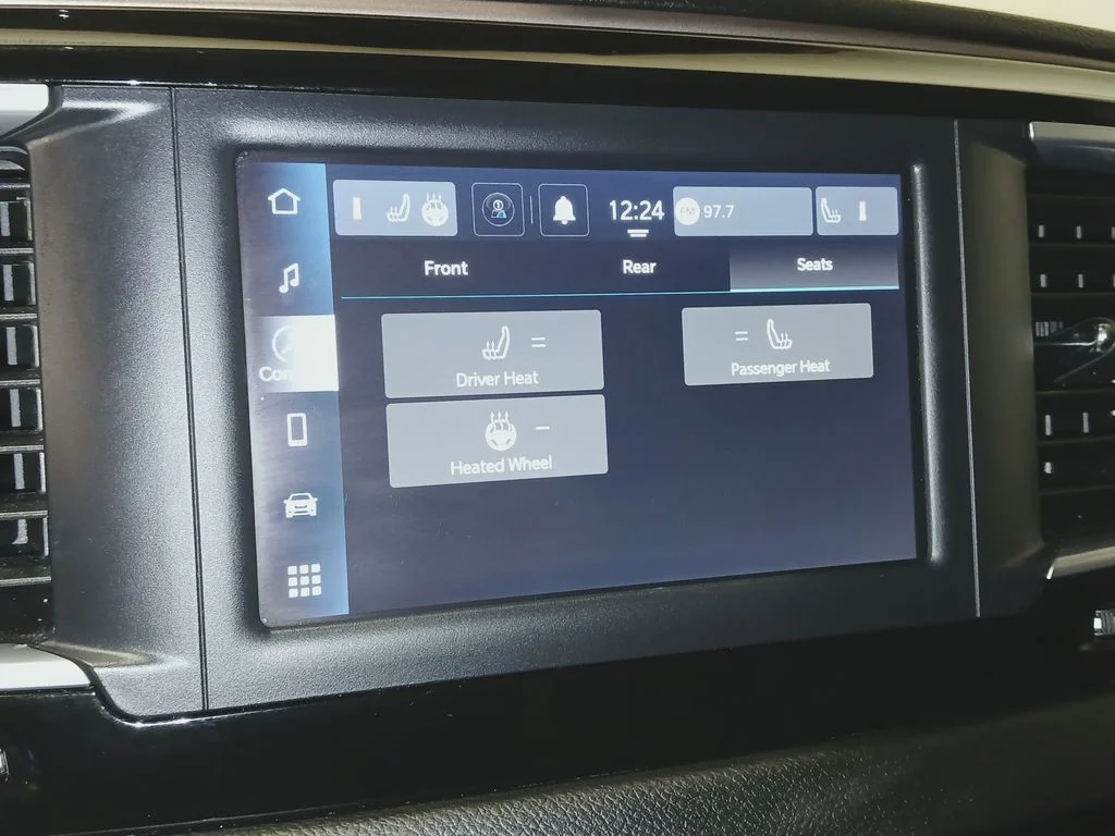 Used 2024 Black Chrysler LX image 25