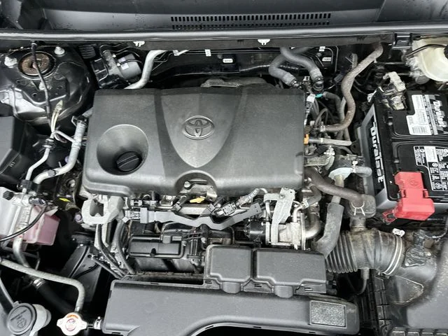 Used 2020 Gray Toyota XLE Premium image 28
