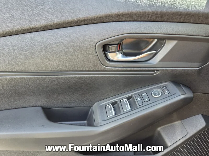 Used 2024 Crystal Black Pearl Honda LX CVT image 15