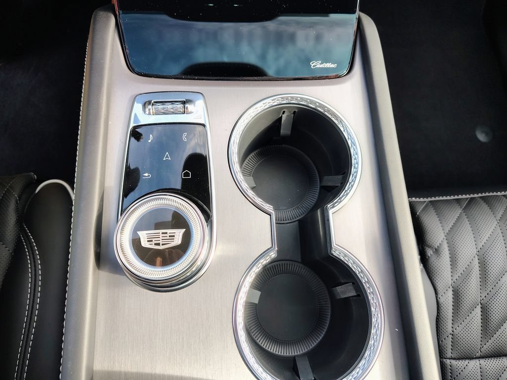 2027 Cadillac VISTIQ Premium Luxury - Photo 30