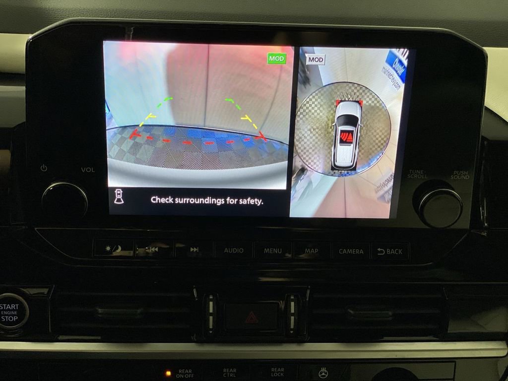 Used 2024 White Nissan SL image 20